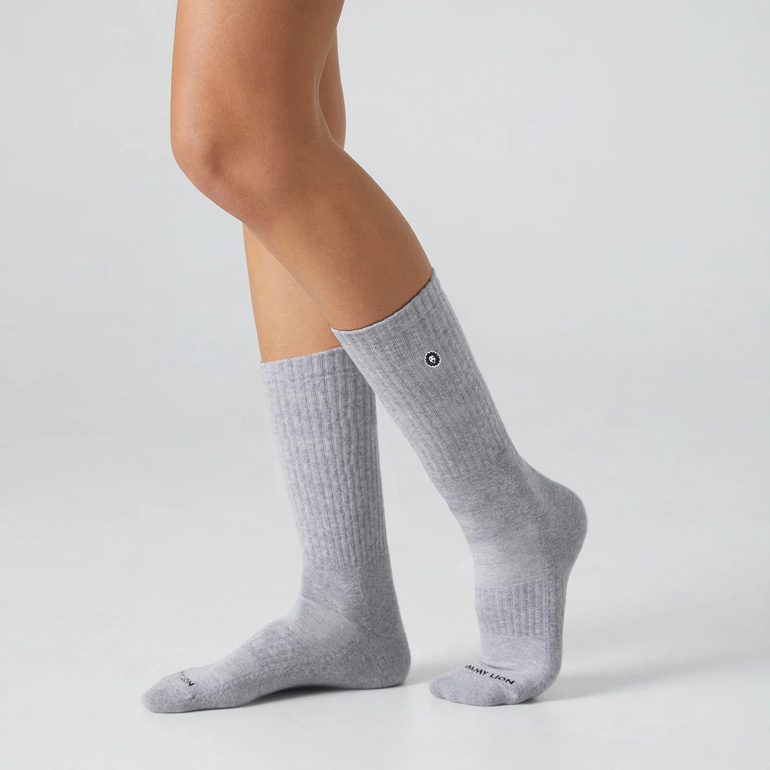 3 x Athletic Essentials Lion - Various - Image 3